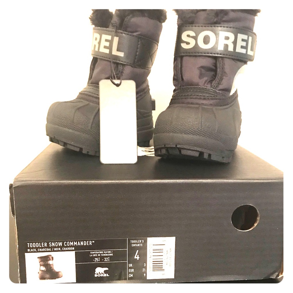 Toddler size 4 Sorel winter boots NWT- black